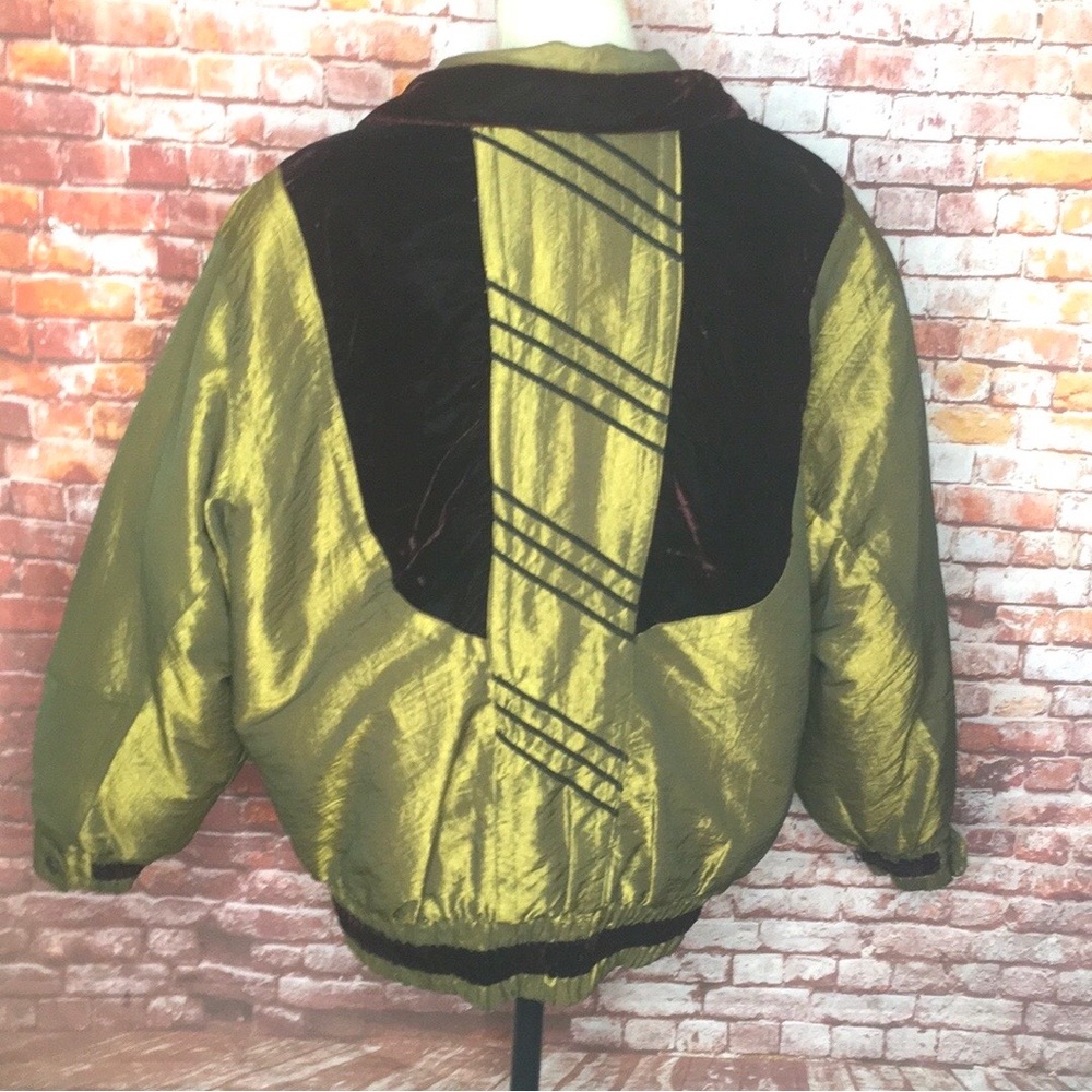 Vintage Otello Pelle Iridescent  Green Oversized Embroidered Puffer Ski … - Picture 5 of 9